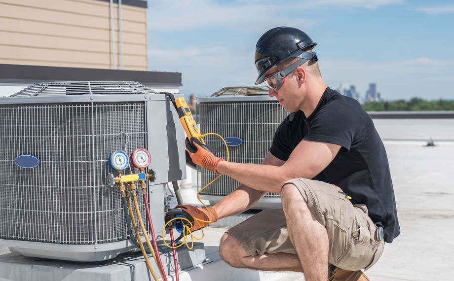 Air conditioner repair service